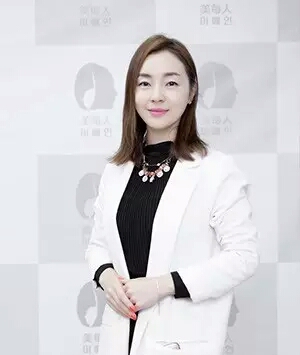 丽江金佳玭 美容协会会长
